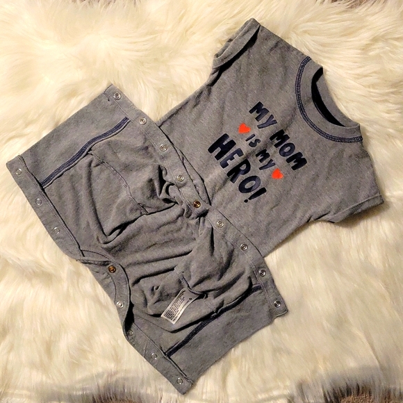 5/$25 CAT & JACK "My Mom is My HERO" Jumpsuit Size 3-6m - Picture 4 of 6